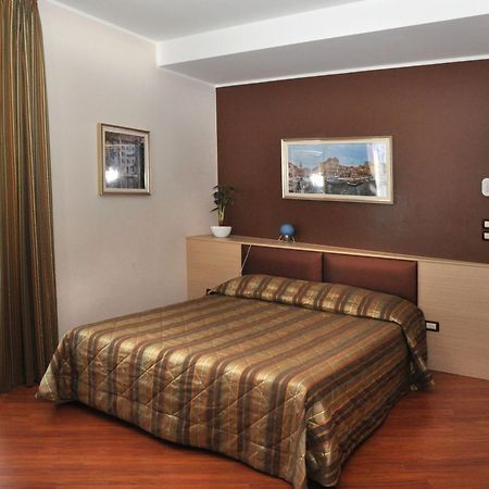 Dulcinea Hotel Muggia Exterior foto