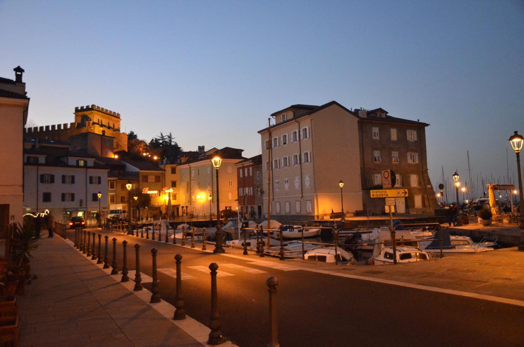 Dulcinea Hotel Muggia Exterior foto